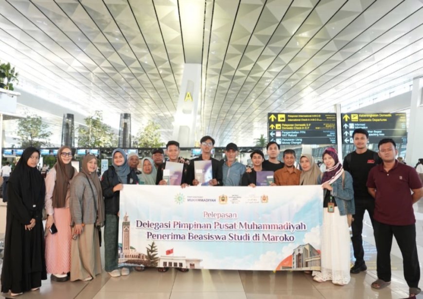 Lepas Kader Beasiswa ke Maroko, PP Muhammadiyah Ingatkan Misi Kaderisasi dan Penguasaan Bahasa Asing