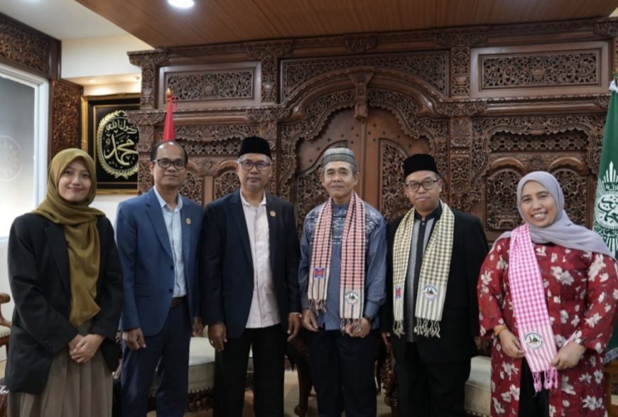 Terima Kunjungan Grand Mufti Kamboja, PP Muhammadiyah Siap Dorong Tata Kelola Ratusan Sekolah Islam