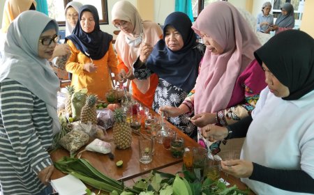 Kembangkan Hutan Wakaf SITI KANAYA Pasuruan, Eco Bhinneka dan PWA Jatim Latih Perempuan Olah Rempah