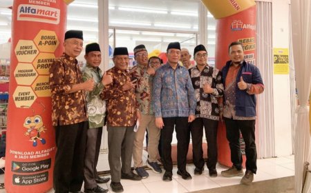 Muhadjir Effendy Targetkan 50 Gerai Mentari Mart di Jambi