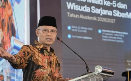Milad Ke-5 dan Wisuda Ke-2 Sibermu, Haedar Nashir Dorong Perluasan Akses Pendidikan Digital