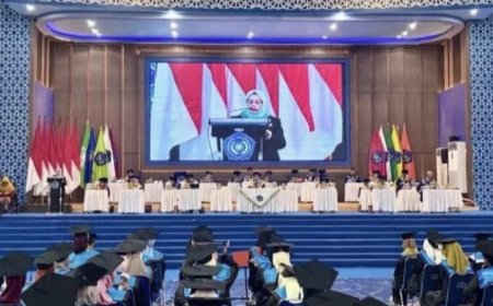 Lewat Wisuda Ke-89, Unismuh Makassar Tegaskan Komitmen Garap Riset Terapan Terintegrasi Pemda