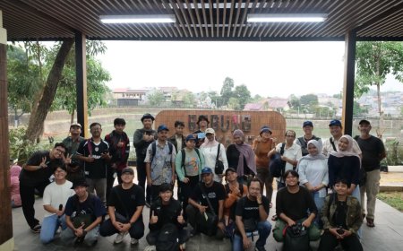 Mahasiswa UMJ Kampanyekan Pelestarian Air Lewat Fotografi di Embung Jagakarsa