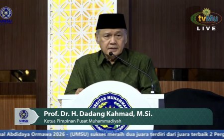 Hadiri Wisuda UMSU, Dadang Kahmad Titip Tiga Amanat Penting PP Muhammadiyah