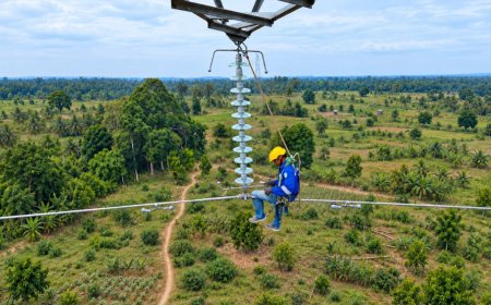 Hari Listrik Nasional Ke-81, PLN Pimpin Akselerasi Transisi Energi Bersih dan Siapkan Swasembada Listrik Hijau