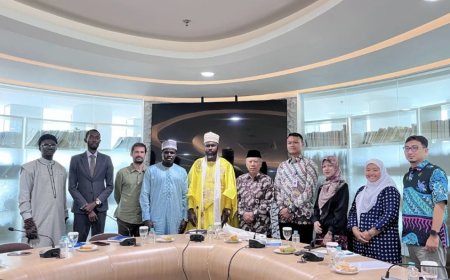 Terima Kunjungan Tokoh Senegal Cheikh Baba Diallo, PP Muhammadiyah Jajaki Kolaborasi Pendidikan dan Lingkungan