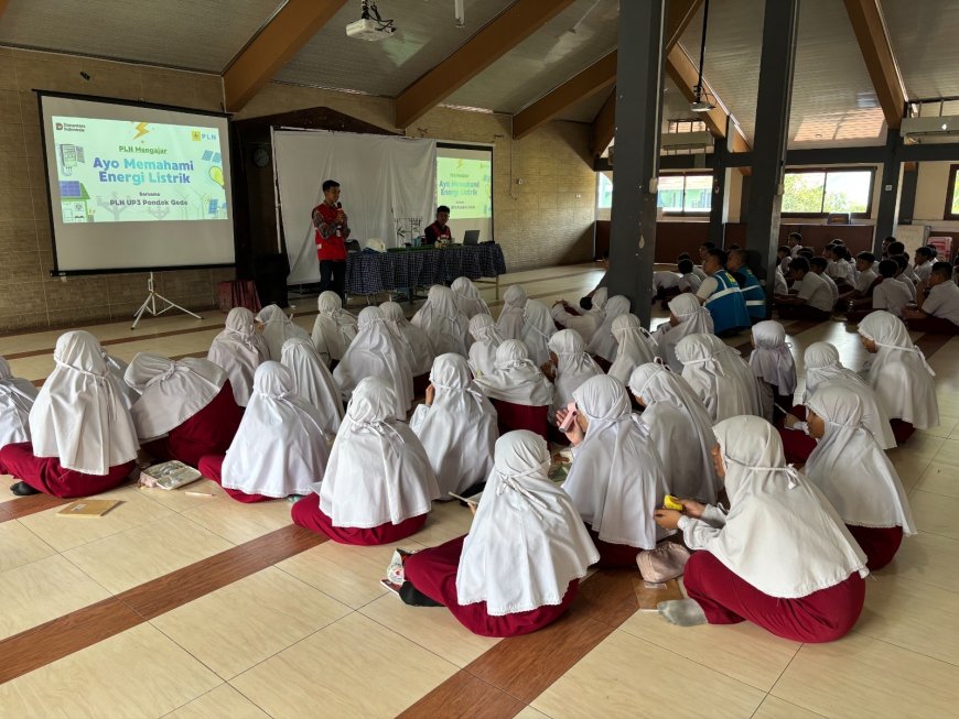 PLN UID Jakarta Raya Edukasi Siswa SDIT Iqro Bekasi Soal Bahaya dan Keselamatan Listrik