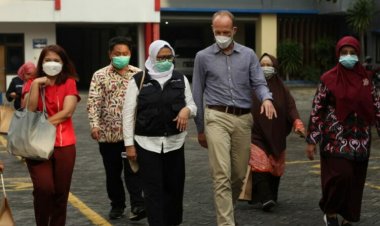 Tim Dubes Australia Kunjungi SMA Muhammadiyah 2 Sidoarjo