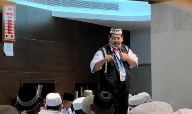 Jemaah Haji Dapatkan Bimbingan Ibadah dari Petugas Selama di Makkah