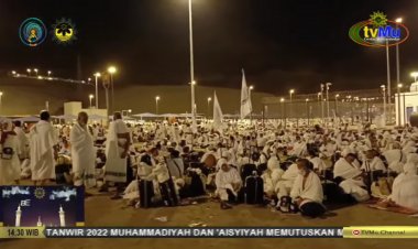 Jemaah Haji Bergeser dari Muzdalifah ke Mina untuk Lakukan Empat Ritual