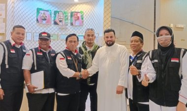 Pastikan Dapat Pelayanan Terbaik, PPIH Tinjau Jemaah Haji di Madinah