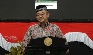 Abdul Mu’ti Dorong Mahasiswa Jadi Generasi yang Mencerahkan Dunia dan Berkeunggulan