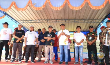 Panitia Muktamar ke-48 Bersama Bupati Karanganyar Resmi Buka Road to Muktamar dan Car Free Day Colomadu