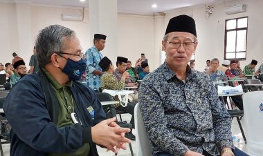 Kesederhanaan Rektor Unismuh Makassar, Pilih Gunakan Minibus daripada Mobil Mewah