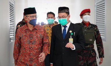 Haedar Nashir Resmikan Gedung Baru RSI Muhammadiyah Kendal dan Hadiri Pelantikan Rektor UMKABA