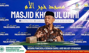 Busyro Muqoddas: Karakter Muhammadiyah Adalah Beriman dan Beramal
