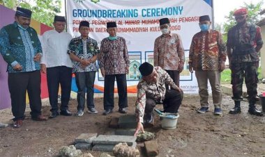 Jelang Muktamar ke-48, Abdul Mu’ti Lakukan Peletakan Batu Pertama Pembangunan Ponpes di Kulonprogo