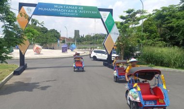 Penggembira Muktamar ke-48 Bisa Gunakan Becak Listrik dari Edutorium UMS Menuju De Tjolomadoe
