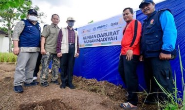 Semangati Relawan Muhammadiyah di Cianjur, Haedar Nashir: Sikap Empati dan Simpati Kita Bersama Mereka