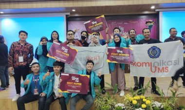 Mahasiswa Prodi Ilmu Komunikasi UMS Raih Sejumlah Prestasi di Ajang Silaturahmi APIK PTMA 2022