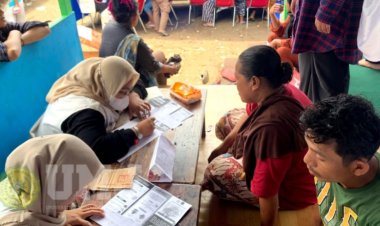 FKM UMJ Check Kesehatan di Kampung Pemulung Jurang Mangu