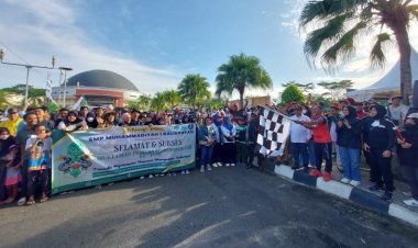 Jelang Muktamar ke-XVIII, Pemuda Muhammadiyah Gelar Jalan Sehat Bersama Menpora