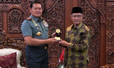 Terima Kunjungan Panglima TNI Yudo Margono, Haedar Nashir Bahas Soal Kebangsaan