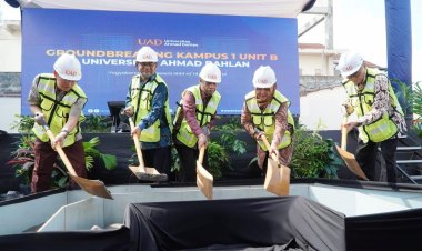 Haedar Nashir Groundbreaking Kampus Baru UAD