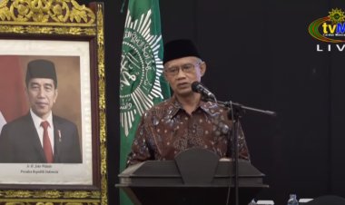 Haedar Nashir Hadiri Milad ke-44 dan Wisuda ke-74 UM Palembang
