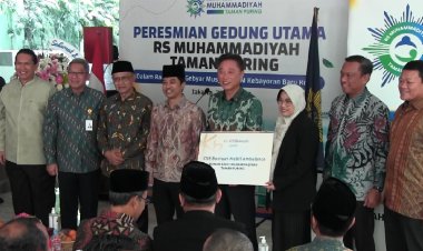 KB Bukopin Syariah Serahkan Satu Unit Ambulance untuk RS Muhammadiyah Taman Puring