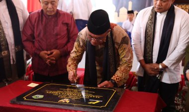 Resmikan Masjid Suharti Arifin, Muhadjir Effendy Berharap Jadi 'Center of Excellence' Santri dan Lingkungan Sekitar