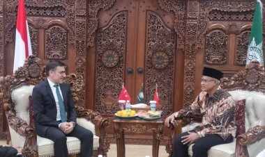 Temui Haedar Nashir, Dubes Turkiye Sampaikan Salam Presiden Erdogan untuk Muhammadiyah