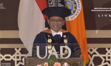 Muchlas MT Resmi Dikukuhkan Sebagai Guru Besar Bidang Ilmu Pendidikan Teknologi Kejuruan