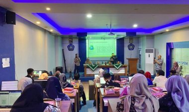FEB Unismuh Makassar Gelar Kuliah Umum Bahas Circular Economy dan Fluktuasi Ekonomi