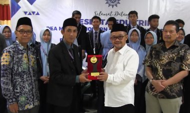 Abdul Mu'ti Terima Kunjungan Edu Trip Pesantren Modern Internasional Dea Malela Sumbawa