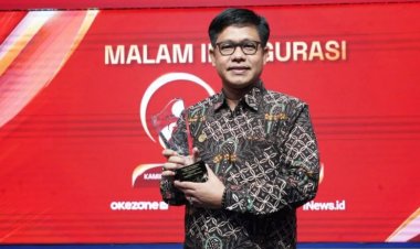 Jebul Suroso Raih Penghargaan di Ajang Indonesia Visionary Leader