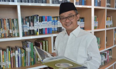 Meski Memanfaatkan Teknologi, Beribadah Jangan Kehilangan Nilai Utamanya