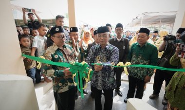 Busyro Muqoddas Resmikan Empat Amal Usaha Ranting Sawojajar