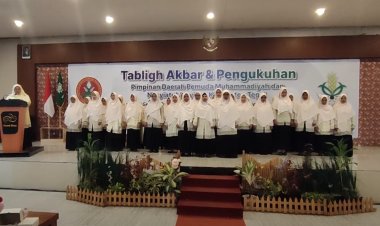 Pemuda Muhammadiyah dan Nasyiatul Aisyiyah Kabupaten Tegal Periode 2023-2027 Resmi Dikukuhan