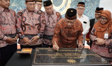 Haedar Nashir Resmikan Masjid Asy-Syifa RS Muhammadiyah Lamongan