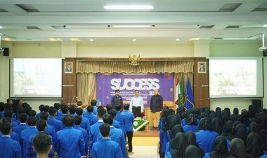 UMP Bekali Mahasiswa Keterampilan dan Pengatahuan Dunia Kerja Melalui Training SUCCESS