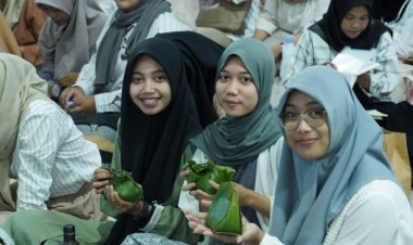 UMP Gelar Acara Ngaji Bareng dan Bukber Go Green