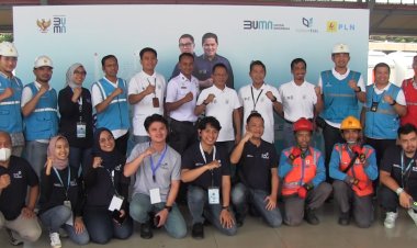 PLN Jakarta Raya Lepas Seribu Peserta Mudik Gratis di Stasiun Pasar Senen