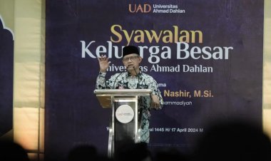Haedar Nashir Hadiri Syawalan 1445 H Keluarga Besar Universitas Ahmad Dahlan