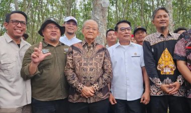 Anwar Abbas dan Moeldoko Lakukan Kunjungan ke Kebun Karet Binaan Muhammadiyah di Kabupaten Tubaba Lampung