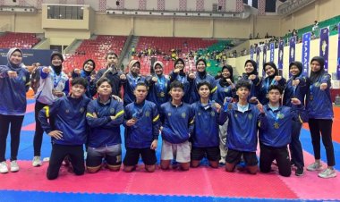 Karate UMP Boyong 15 Medali di International Karate Open Championship 2024