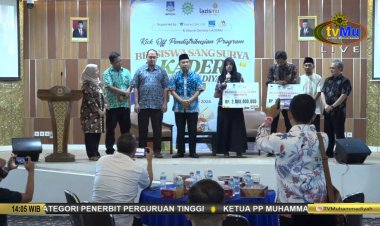 Peluncuran dan Pentasarufan Beasiswa Sang Surya Kader Muhammadiyah