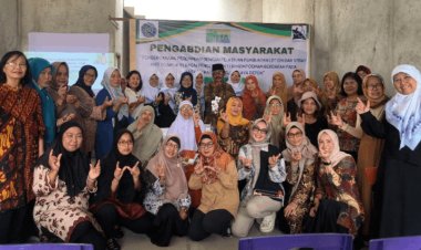 Uhamka Berikan Pelatihan Pembuatan Spray dan Lotion Antinyamuk di Kelurahan Abadijaya