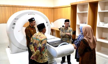 Haedar Nashir Resmikan Comprehensive Cancer Center RS PKU Muhammadiyah Gamping