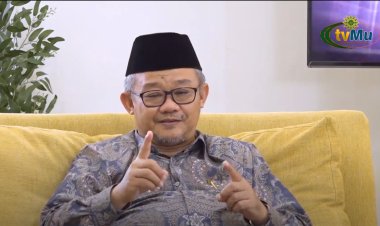 Abdul Mu’ti: Guru Tidak Boleh Berkecil Hati Karena Profesinya